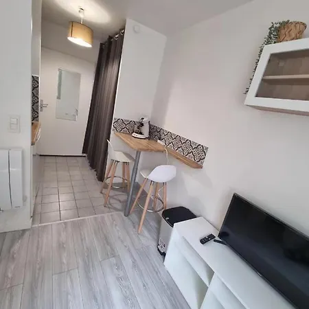 Petit Appartement Cosy Chaville Exterior photo